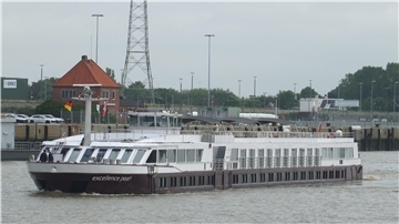Kommt am Donnerstag in Bremerhaven an: Das Flusskreuzfahrtschiff „Excellence Pearl“.