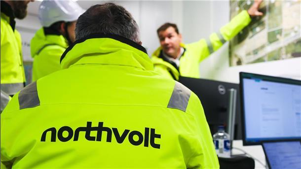 CSU bringt U-Ausschuss zu Northvolt ins Spiel Kosten die finanziellen Schwierigkeiten bei Northvolt auch den Staat viel Geld? BSW-Chefin Wagenknecht will Auskunft vom Bundeswirtschaftsminister.