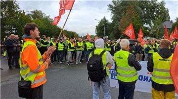 Bild von einer Kundgebung von Glencore-Beschäftigten in Nordenham