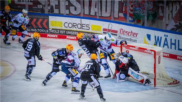 Kristers Gudlevskis hielt erneut stark.