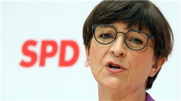Künstliche Intelligenz kann langweilige Tätigkeiten abnehmen, sagt SPD-Chefin Saskia Esken.