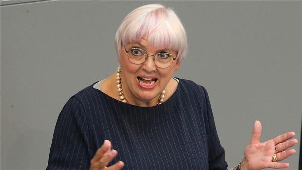 Buhrufe bei jüdischer Veranstaltung gegen Claudia Roth Kulturstaatsministerin Claudia Roth (Bündnis 90/Grüne) erhielt während ihres Grußwortes beim „Jewrovision“-Wettbewerb Buhrufe.
