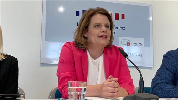 Kultusministerin Hamburg will mit drei Maßnahmen für mehr Bildungsgerechtigkeit sorgen.