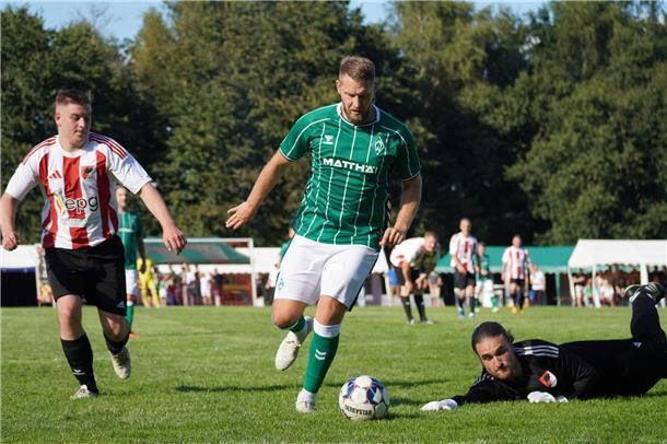 Kurz vor dem finalen Schuss ins Tor der SG Beverstedt.