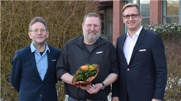 Drei Männer Ehrung