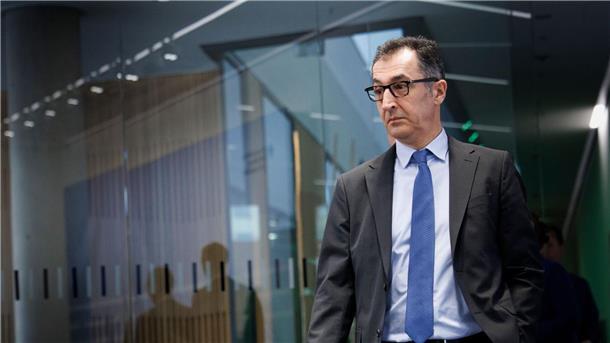 Agrardiesel weiter Thema - Bisher keine Proteste geplant Landwirtschaftsminister Cem Özdemir wird auf der Grünen Woche erwartet.