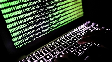 Laut BSI-Vize Schabhüser ist Deutschland im vergangenen Jahr in zwei Fällen von Cyberangriffen nur knapp an einer Krise vorbeigeschrammt (Symbolfoto).