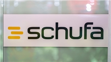 Laut der Schufa nehmen die finanziellen Sorgen der Menschen zu.