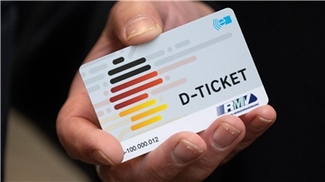 Laut Experten ist das Deutschlandticket schon jetzt zu teuer.
