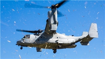 Laut „New York Times“ wurden mehr als 60 Todesfälle mit Osprey-Unfällen in Verbindung gebracht, seit das US-Militär Anfang der 1990er Jahre begann, das Fluggerät einzusetzen.