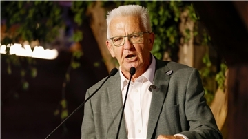 Laut Winfried Kretschmann ist die vorgezogene Rente nicht mehr tragbar.