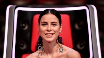 Lena Meyer-Landrut versucht, auf ihren Körper zu hören.