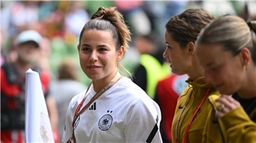Lena Oberdorf glaubt fest an den Finaleinzug der deutschen Fußballerinnen. 