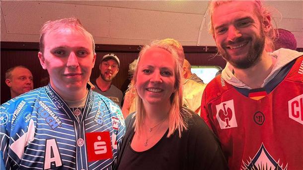 Lenni, Mareike und Nico im Partywaggon.