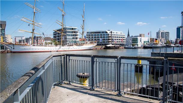 Sportbootschleuse Bremerhaven