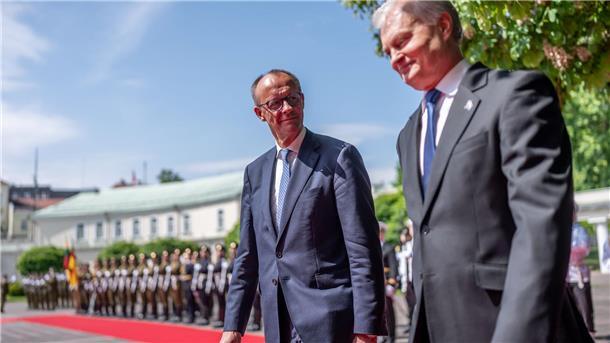Merz: Jeden Zentimeter des Nato-Territoriums verteidigen Litauens Präsident Nauseda spricht von einem „Tag des Vertrauens“.