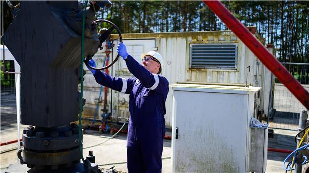 Lithium für Elektroautobatterien könnte künftig auch in der Lüneburger Heide abgebaut werden. 