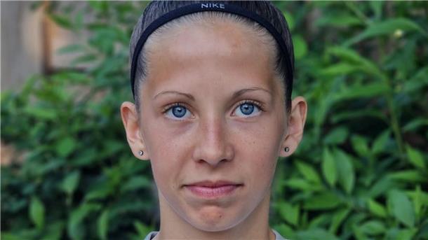 Lotta Pontow wird in der kommenden Saison für die U17 der SpVg Aurich in der Bundesliga spielen.