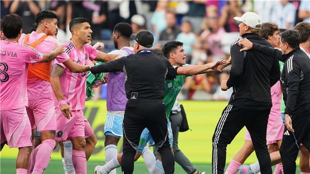 Suárez entschuldigt sich für unsportliches Verhalten Luis Suárez hatte sich nach der Niederlage im Leagues Cup nicht im Griff. (Archiv-Foto)