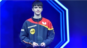 Lunestedts Neuzugang Alexander Uhing kann schon internationale Erfolge vorweisen. Anfang des Jahres gewann der damals noch 14-Jährige in seiner Altersklasse den WTT Youth Contender in Katar.
