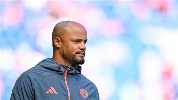 „Come on Jungs“: Bayern-Trainer Kompany von Fragen irritiert Macht sich bei Rotation keine Sorgen: Trainer Kompany.