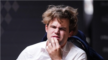 Magnus Carlsen spielt am Wochenende erstmals für den FC St. Pauli in der Schach-Bundesliga.