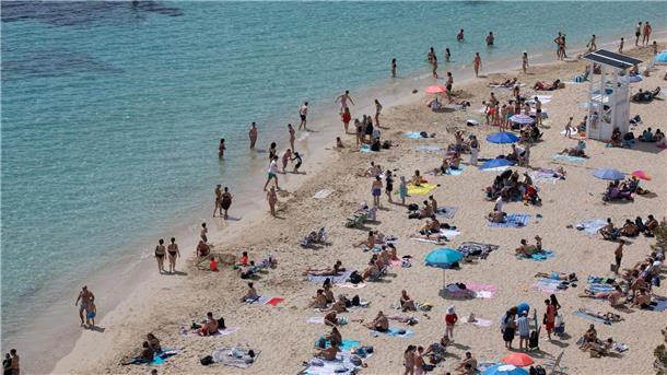 Asien statt Alpen: Tui setzt im Winter auf Fernreiseboom Mallorca bleibt beliebt – doch viele Tui-Urlauber zieht es im Winter verstärkt in die Ferne. (Archivbild)