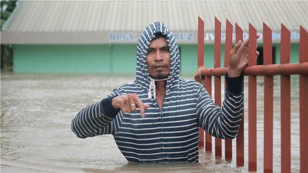 Sturm „Trami“: Zahl der Toten auf den Philippinen steigt Manche Betroffene sind bisher nicht erreichbar.