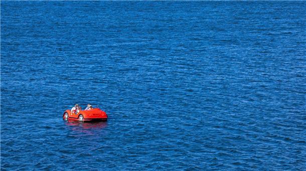 Bilder des Tages Mancherorts lässt sich das schöne Wetter noch für Ausflüge zum See nutzen.