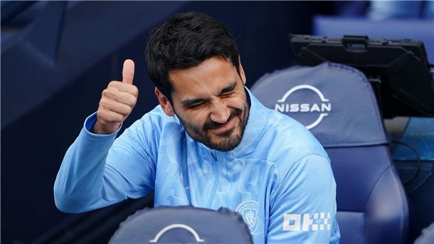 Gündogan und die Nachrichten vom Oasis-Gitarristen Manchester Citys Ikay Gündogan spricht in einem Interview über Textnachrichten von Oasis-Gitarristen Noel Gallagher.
