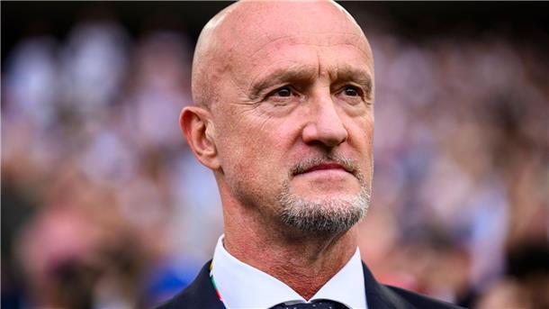 Italiener Rossi bleibt Ungarns Nationaltrainer Marco Rossi betreut die ungarische Nationalmannschaft auch nach dem frühen EM-Aus.