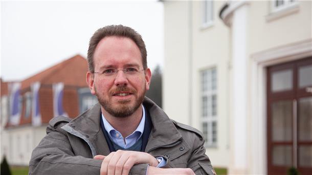 Umfrage unter Bürgermeistern: So denkt das Cuxland über Bremerhaven
Marcus Itjen ist parteiloser Bürgermeister der Gemeinde Wurster Nordseeküste: