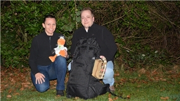 Maria Leipold und Björn Andreasen wollen gemeinsam mit Annika Ringer (nicht im Bild) den Heidschnuckenweg von Hamburg bis nach Celle wandern und damit Spenden für das Kinderhospiz sammeln.
