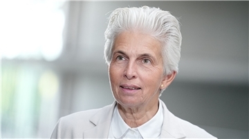 Marie-Agnes Strack-Zimmermann (FDP), Vorsitzende des Verteidigungsausschusses, will von Bundeskanzler Scholz eine Erklärung zu Panzerlieferungen.