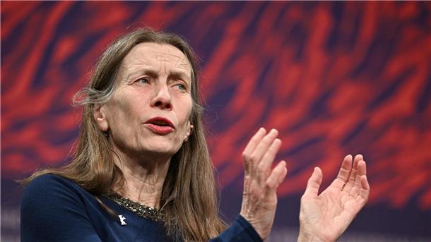 Berlinale-Geschäftsführerin Rissenbeek bleibt länger Mariette Rissenbeek wird der Berlinale in beratender Funktion weitere sechs Monate zur Verfügung stehen.