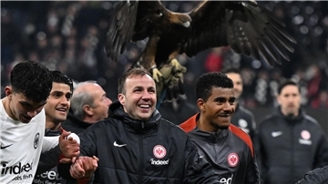 Mario Götze war der Mann des Abends beim 4:1-Sieg von Eintracht Frankfurt gegen Ajax Amsterdam.