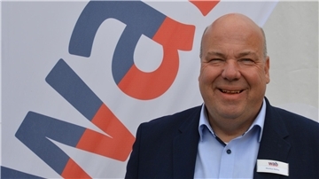 Markus Nölke ist seit März Geschäftsführer des Branchennetzwerks WAB. Der 54-Jährige ist in Bremerhaven geboren und hat in der Seestadt auch seine Karriere gestartet.
