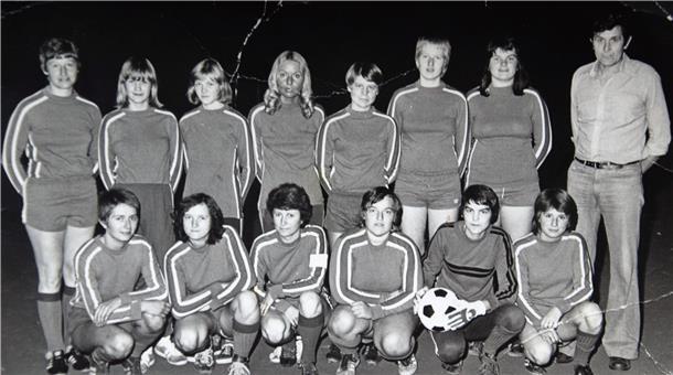 Eine Frauenfußballmannschaft.