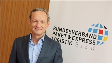Marten Bosselmann stellte die Post- und Paket-Studie des Branchenverbandes Biek  vor.