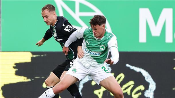Maurice Neubauer (l) fällt bei Hannover 96 erst einmal aus. (Archivbild)