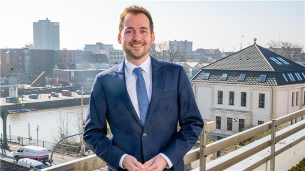 Maximilian Charlet ist unser neuer Baustadtrat. Im Interview stellt er sich den Bürgerinnen und Bürgern vor.