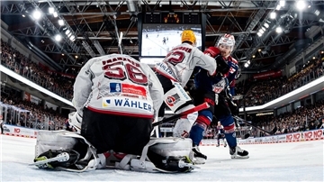 Maximilian Franzreb im Tor der Fischtown Pinguins war ein Sieggagrant für die Bremerhavener.
