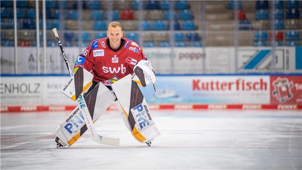 Maximilian Franzreb steht vor seinem Debüt in der Eishockey-Nationalmannschaft.