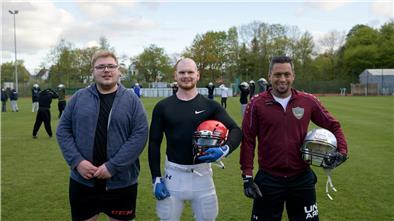 Maximilian Schild (von links), Marvin Stuth und Scott-Alexander Ohlrogge sind neu bei den Seahawks und freuen sich auf den Start der Saison.
