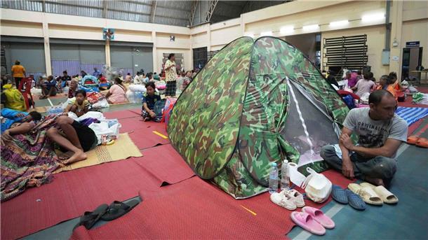 Mehr als 100.000 Menschen wurden in Thailand in Sicherheit gebracht.