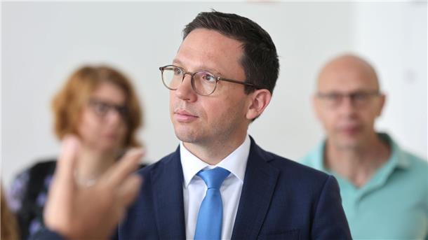 Niedersachsen investiert Milliarde in Wissenschaft Mehr als eine Milliarde Euro sind in den kommenden Jahren für die Wissenschaft in Niedersachsen vorgesehen.