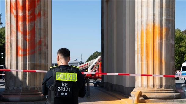 Mehrere Aktivistinnen und Aktivisten der Letzten Generation wurden nach Polizeiangaben festgenommen.