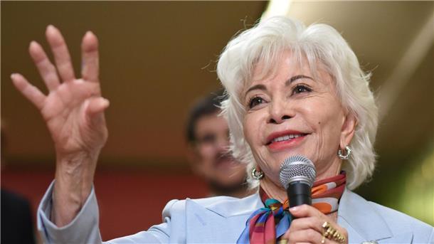 Literatur-Highlights im Spätsommer und Herbst „Mein Name ist Emilia del Valle“ von Isabel Allende erscheint beim Suhrkamp Verlag (Archivbild).