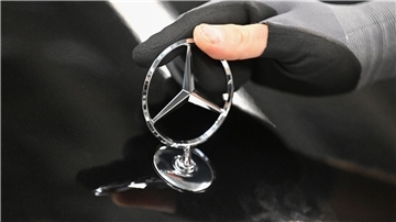 Mercedes hat im letzten Quartal 568.400 Pkw und Vans verkauft.