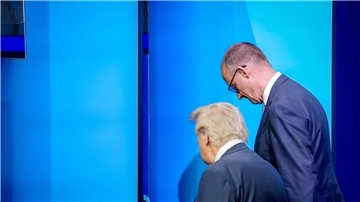 Merz will erst mit Trump und dessen Vize JD Vance sprechen. (Archivbild)